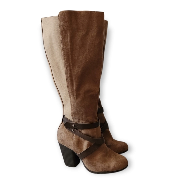 7 Wide Calf Torrid Tan Heeled Knee Boots - Picture 1 of 5